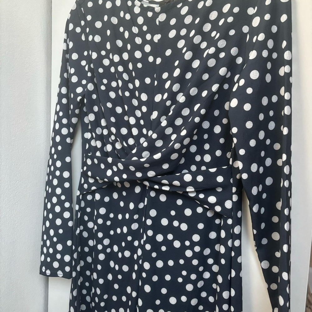 BOOHOO navy polka dot front tie long sleeve jumpsuit - Picture 3 of 7